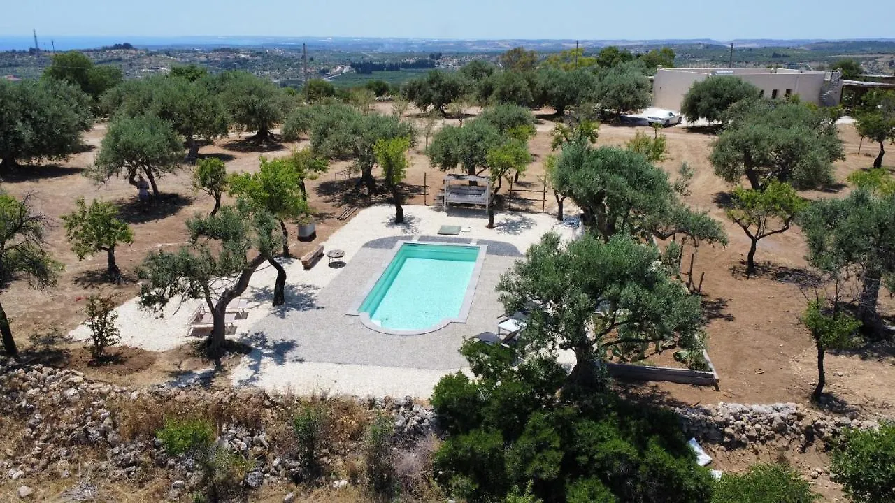 Villa Il Carrubo Val Di Noto Con Piscina Privata Avola 0*,  Italien